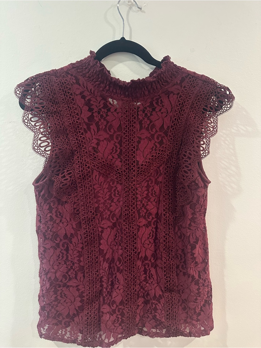 Lace Ruffle Sleeve Sleeveless Top - Burgundy